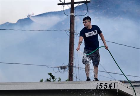 fire in lake elsinore|This map shows the location of the Macy fire burning near Lake。